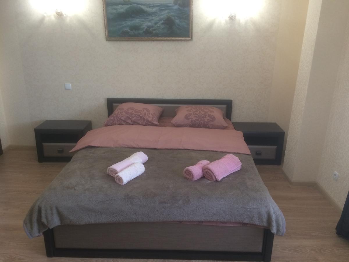 Hotel Grant Pesochin Eksteriør billede
